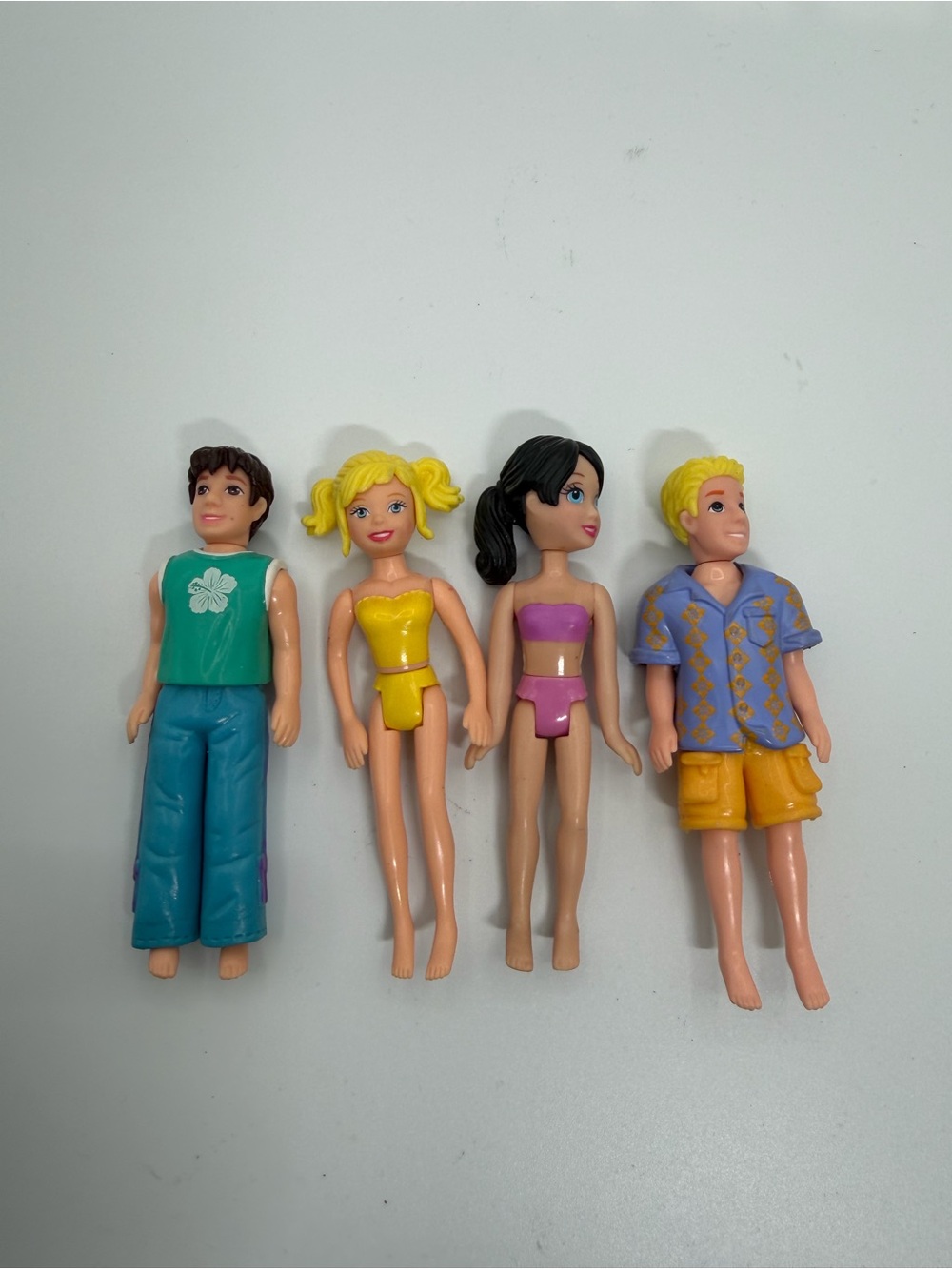 Kids Fashion Dolls Playset in Yellow & Purple Outfits